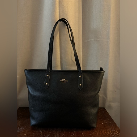 🖤✨NWT✨New Coach City Zip Tote Bag in Black - NWT 🖤 - Picture 4 of 13